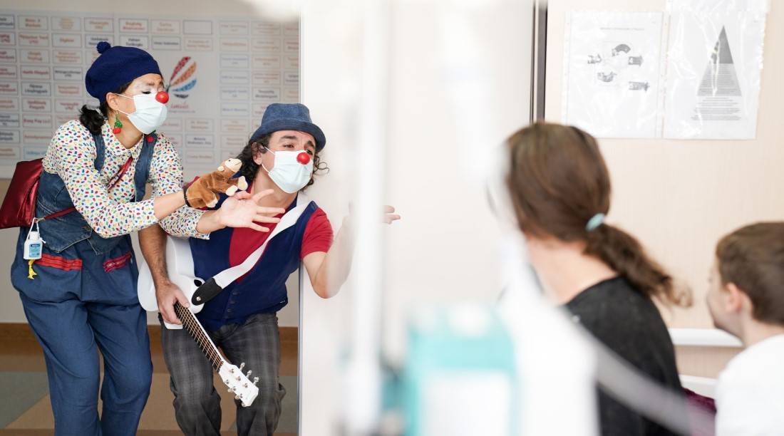 AraratBank and Théâtron Festival Bring Smiles to Little Ones